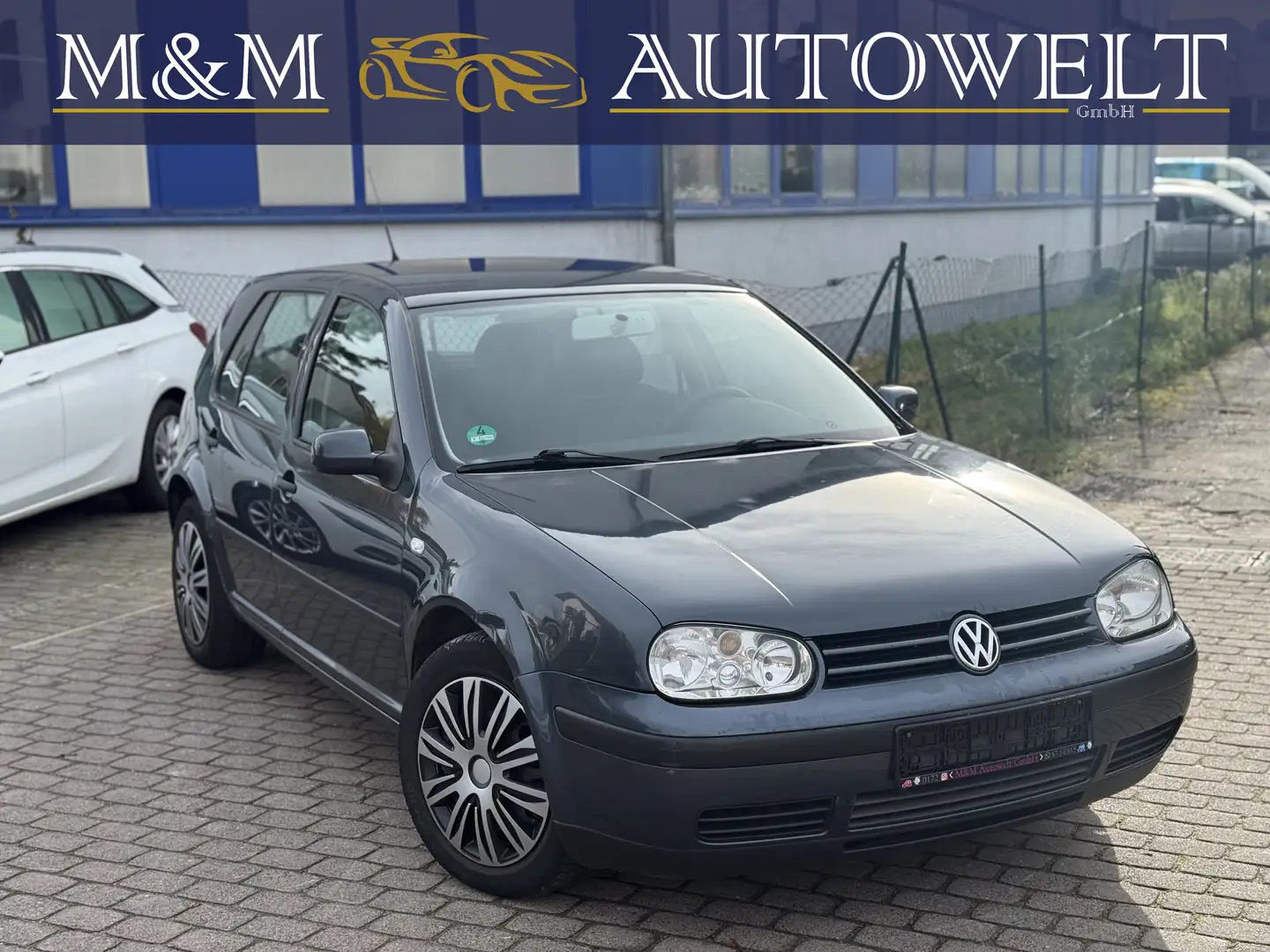 Volkswagen Golf IV Edition 1.6 | 2. Hand | TÜV Neu | Allwetter Grau - 1