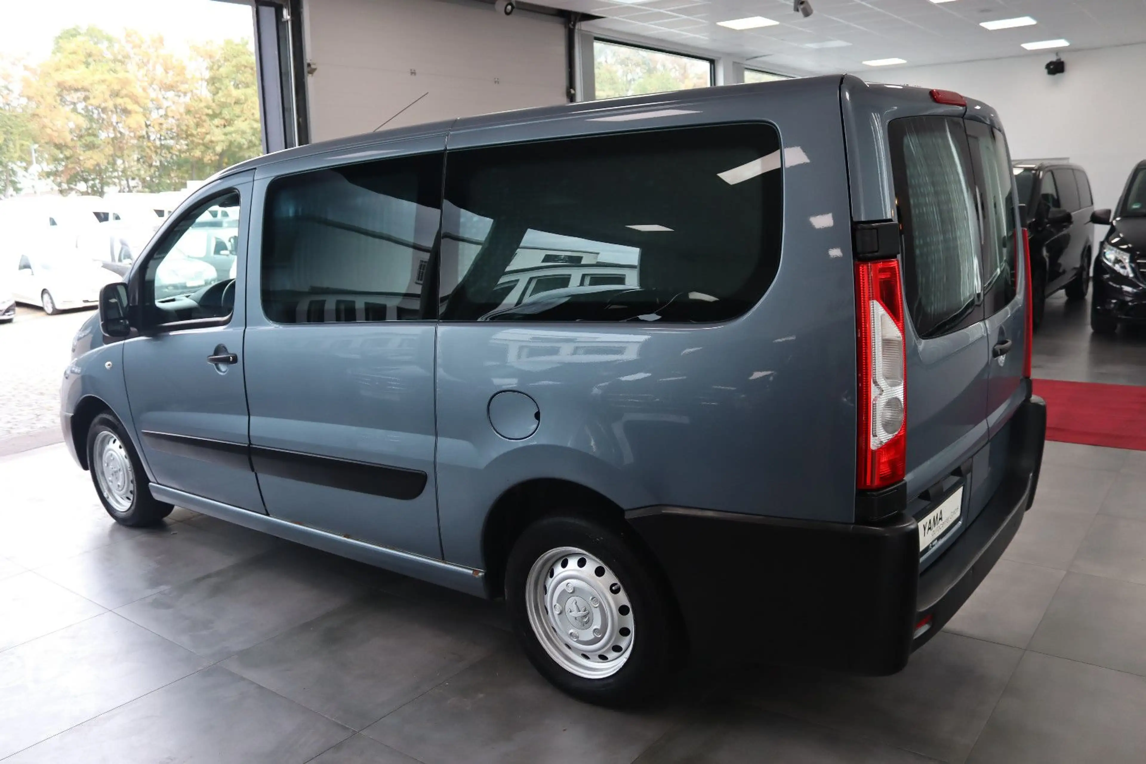 Peugeot Expert Bestattungswagen / Leichenwagen — photo 5