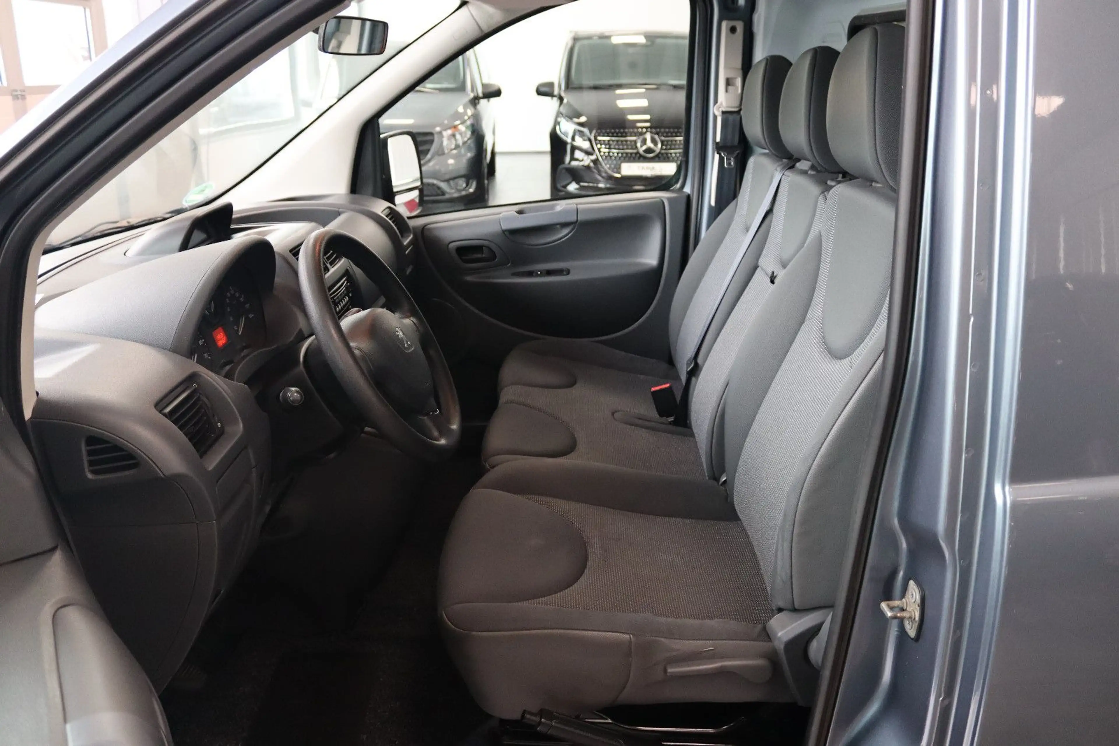 Peugeot Expert Bestattungswagen / Leichenwagen — photo 7