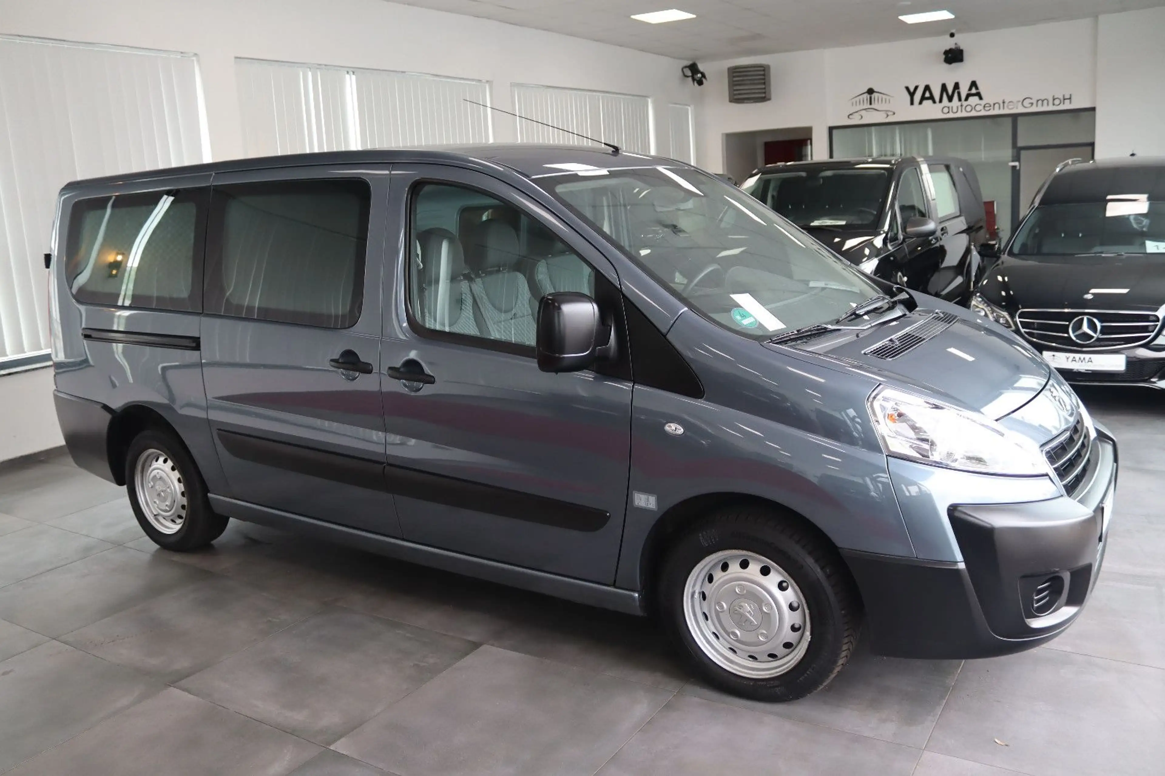 Peugeot Expert Bestattungswagen / Leichenwagen — photo 4
