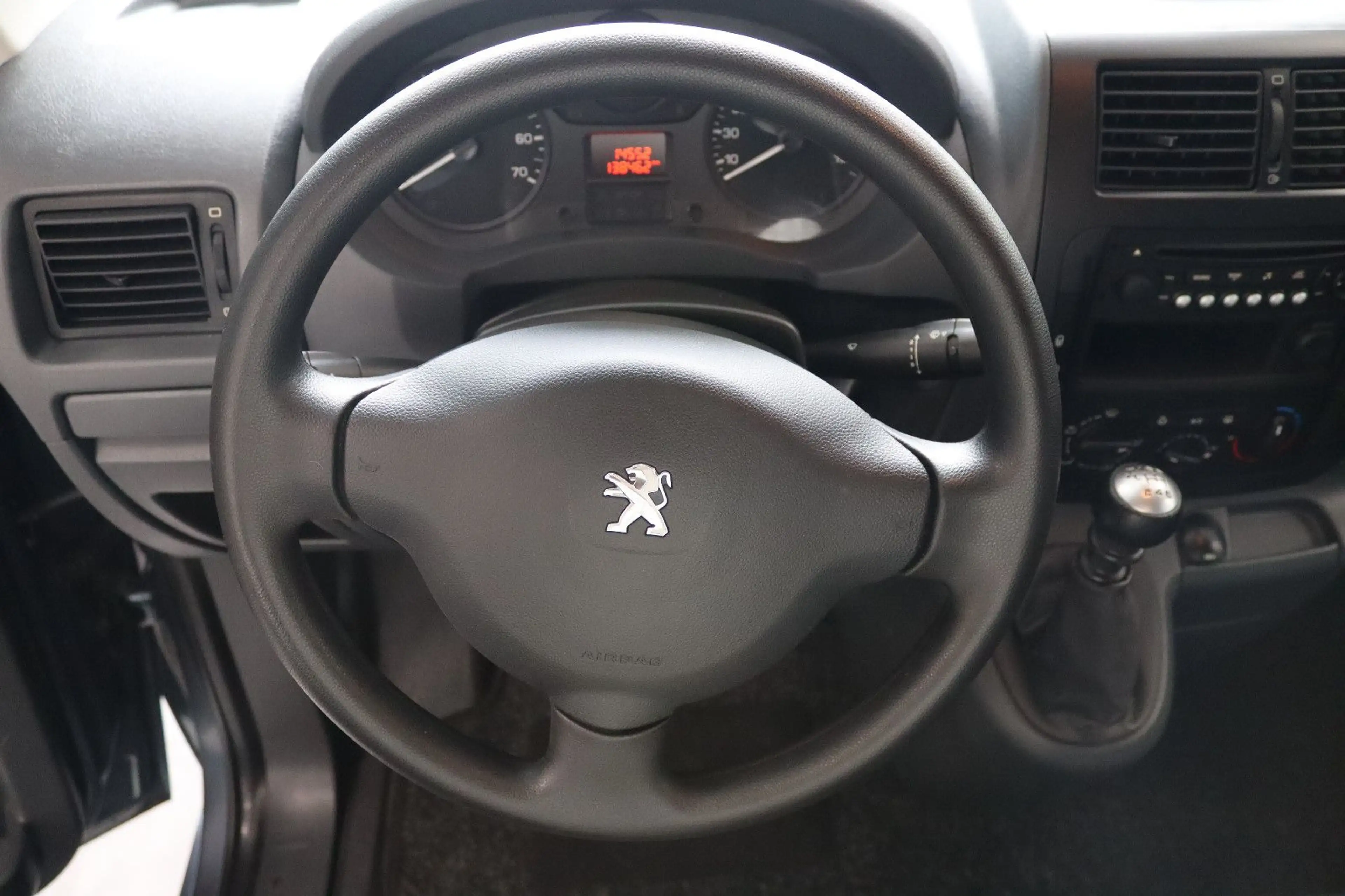 Peugeot Expert Bestattungswagen / Leichenwagen — photo 8