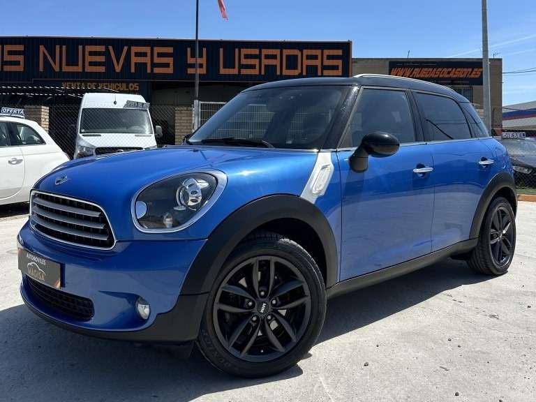 MINI Cooper Countryman - foto 1