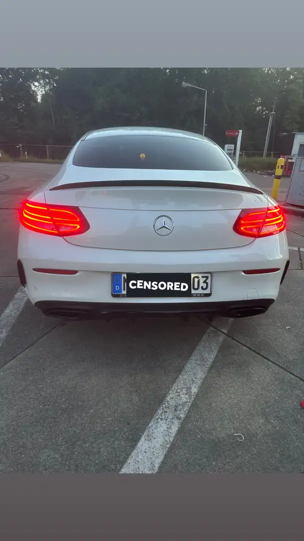 Mercedes-Benz C 300 d Coupe 9G-TRONIC AMG Line - 2