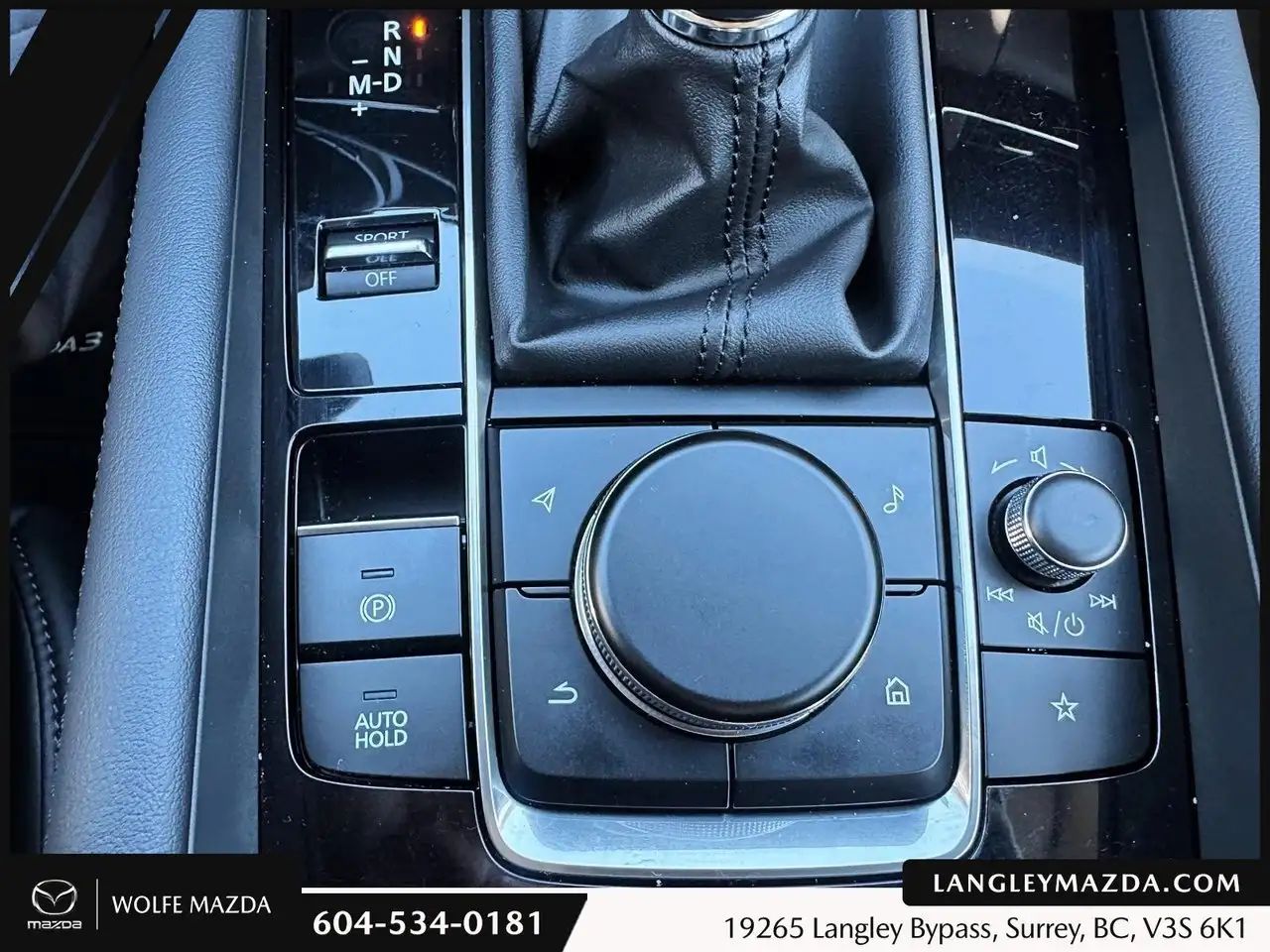 Mazda 3 снимка Mazda 3