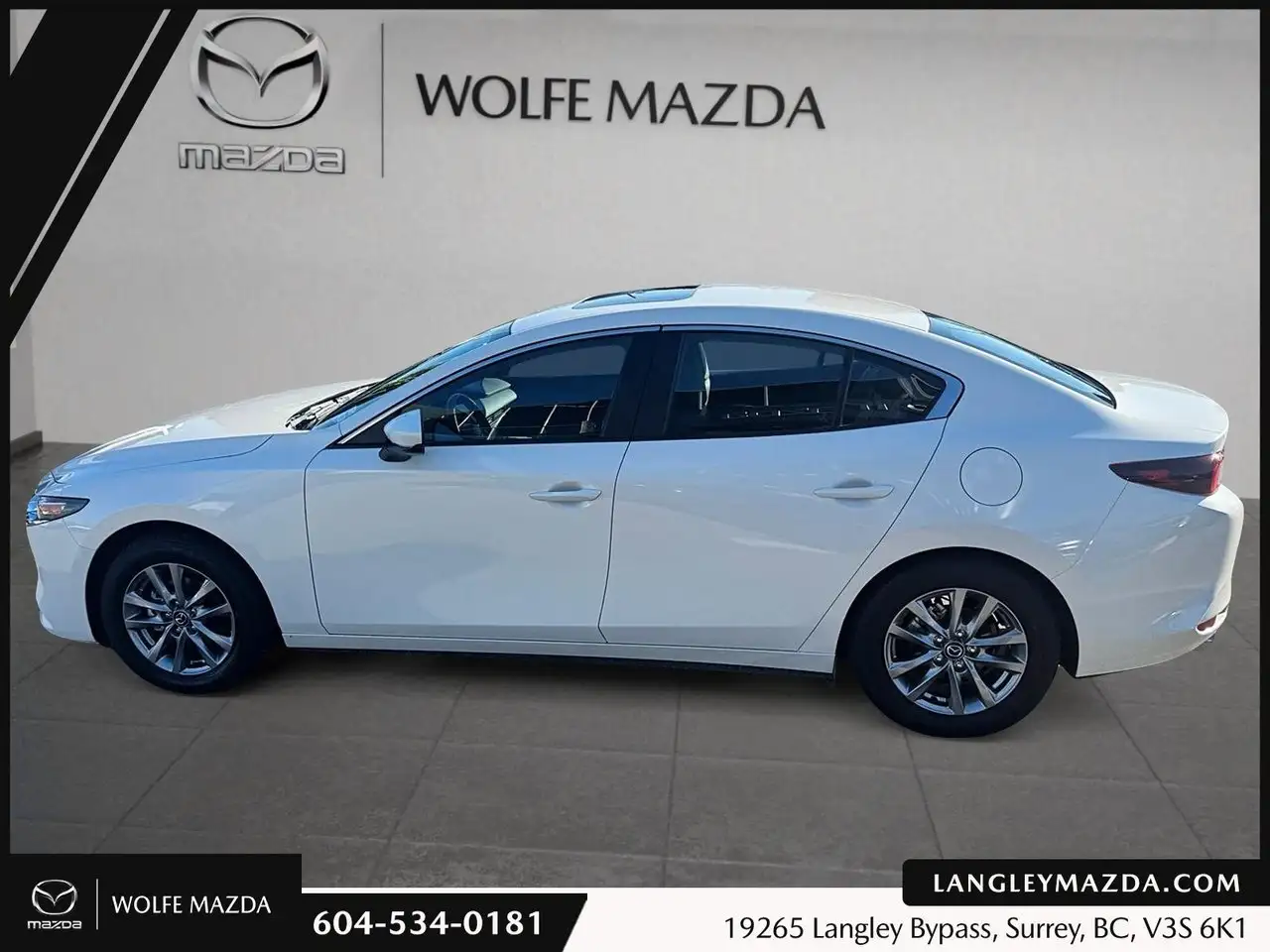 Mazda 3 снимка Mazda 3