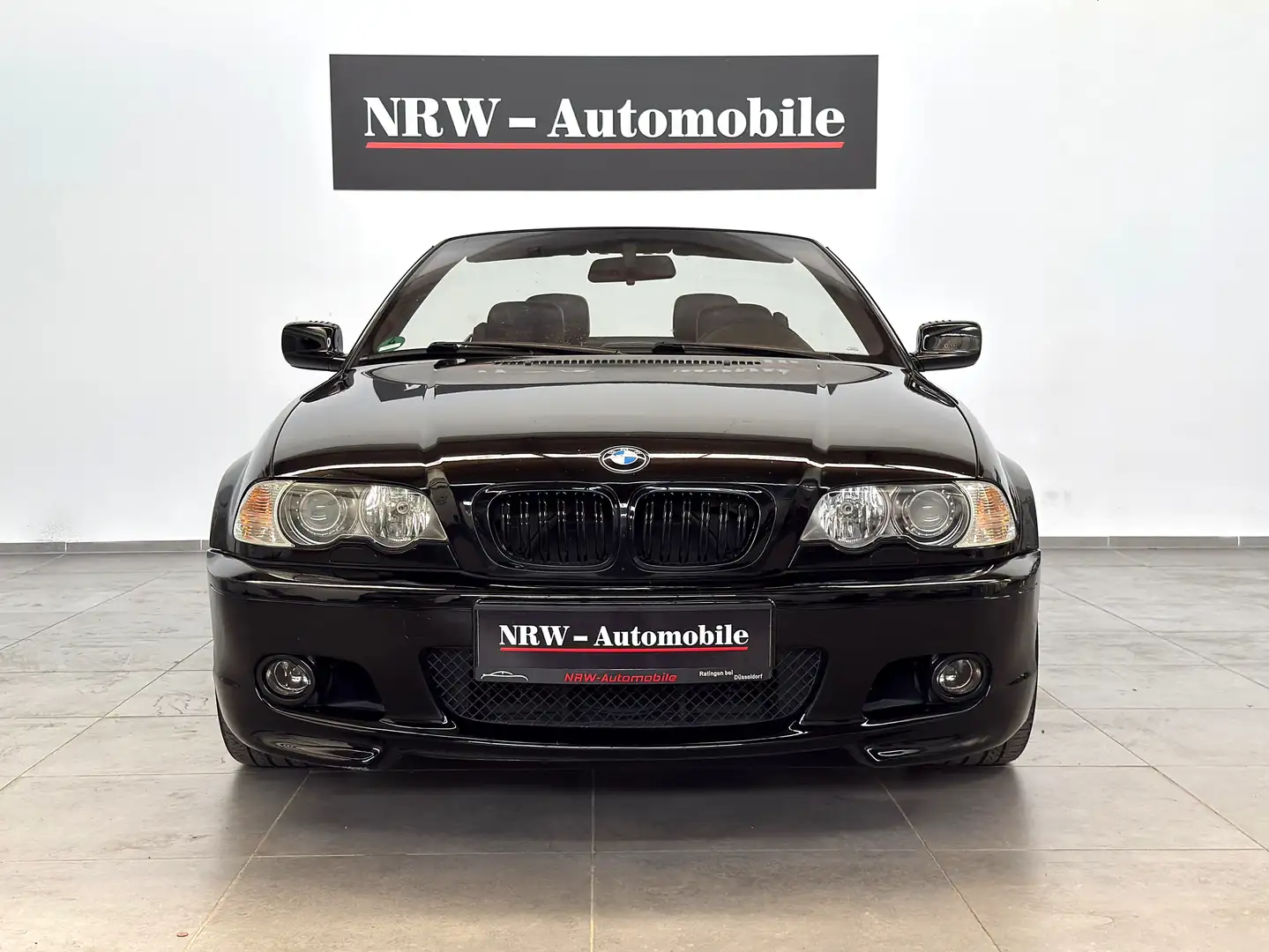 BMW 330 e46*Cabrio*330 Ci*M-Paket*AUTOMATIK* Schwarz - 2