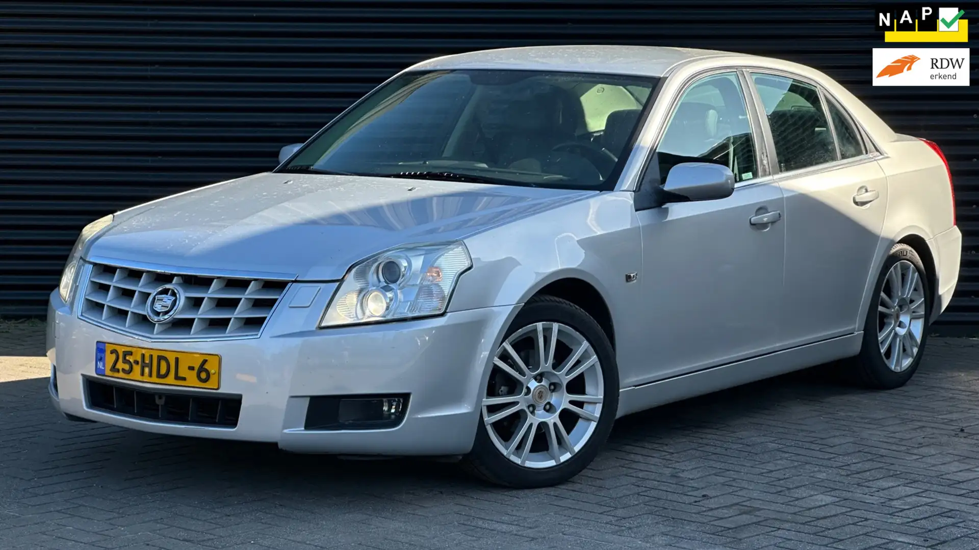 Cadillac BLS 2.0T Elegance | nieuwe APK | Trekhaak | Xenon | Bo Grau - 1