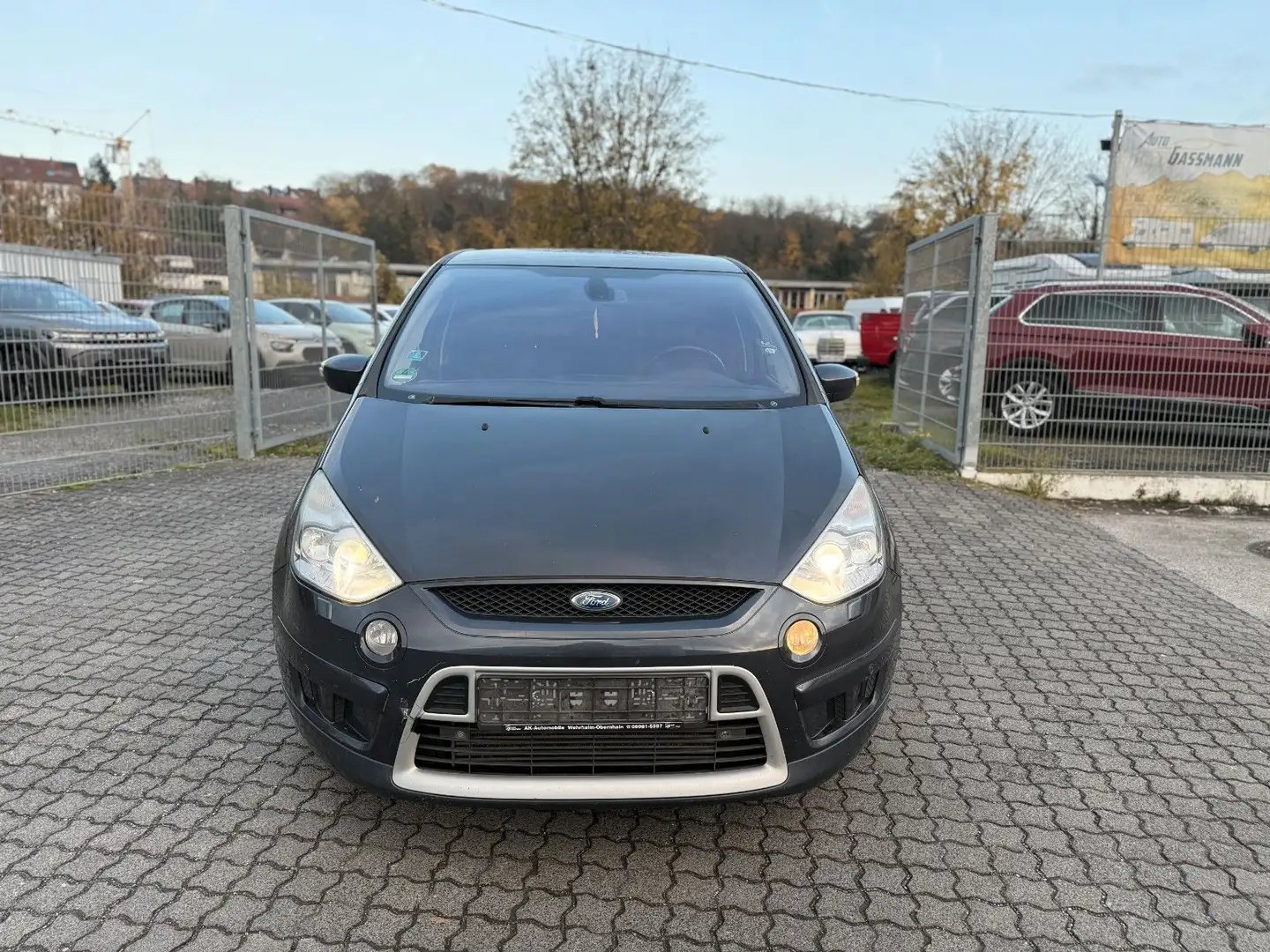 Ford S-Max 2.2 TDCi Titanium S Navi Xenon Alcantara Grau - 2