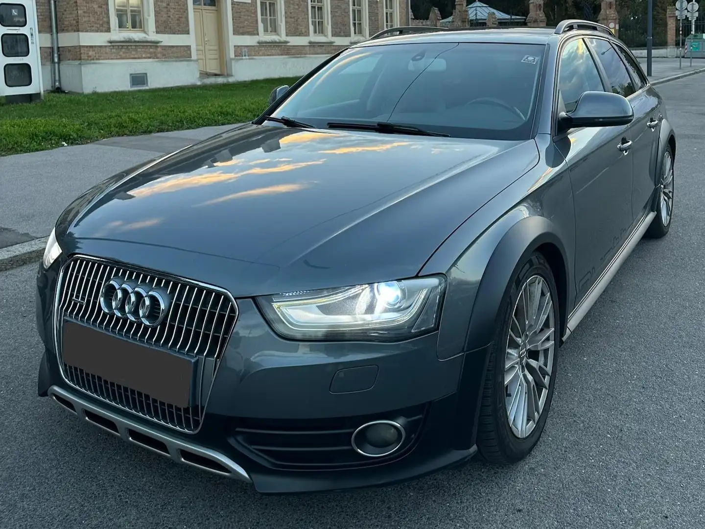 Audi A4 allroad 3,0 TDI quattro *Pickerl Neu* Grau - 2