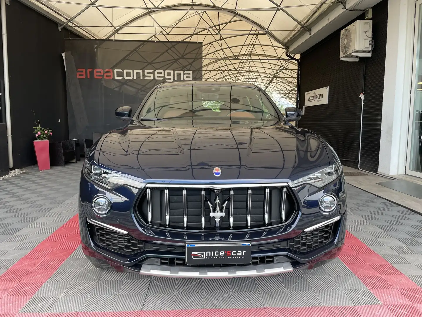 Maserati Levante V6 AWD Granlusso Blu/Azzurro - 2