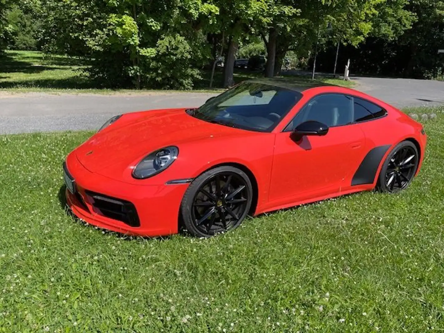 Porsche 992 911 Carrera S PDK Orange - 1