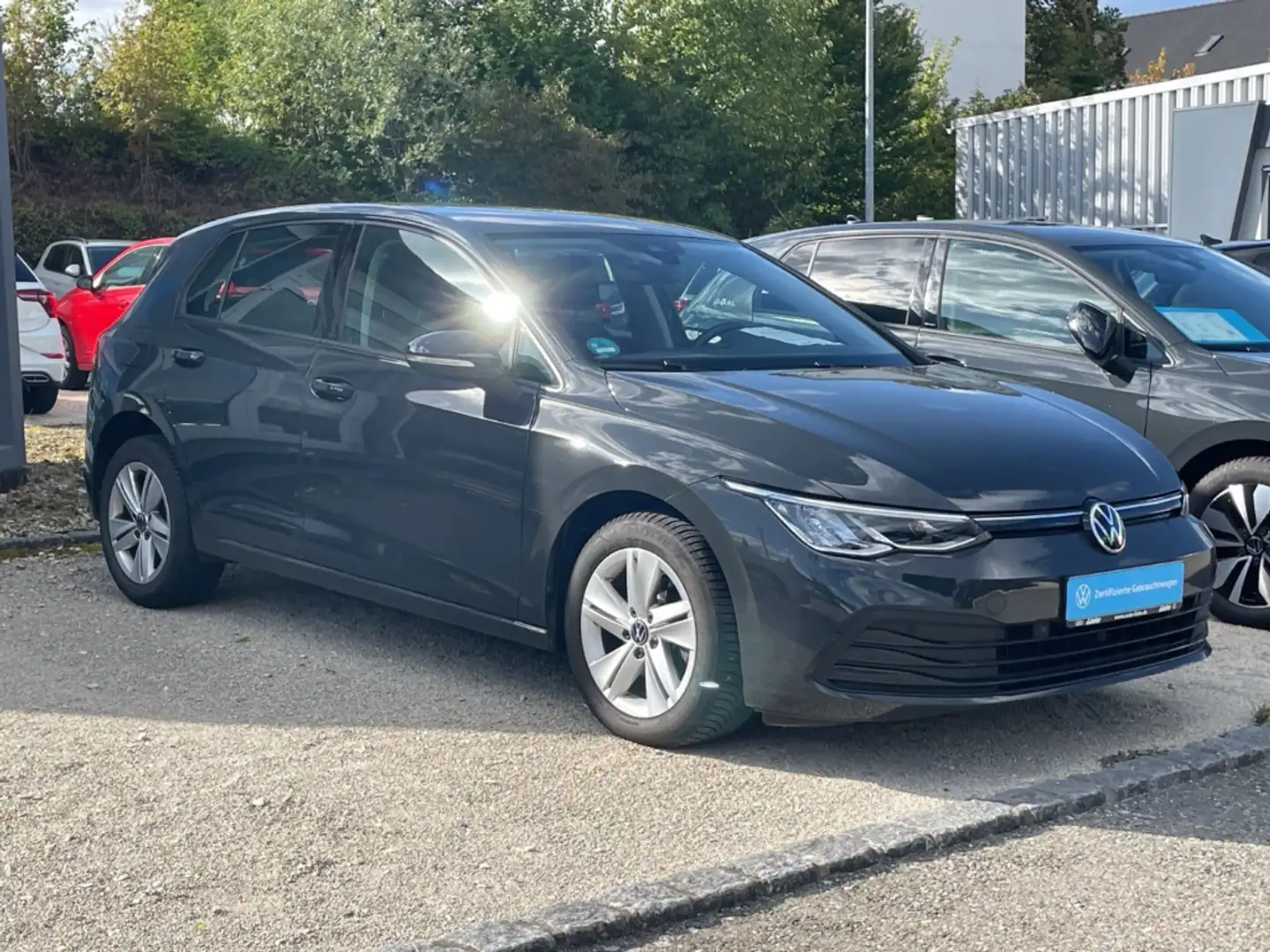 Volkswagen Golf VIII 1.5 TSI Life Navi/App-Connect/ACC/PDC/LED/Sit Grau - 2