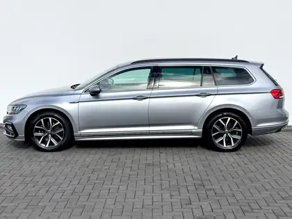 Annonce voiture d'occasion Volkswagen Passat Variant - CARADIZE