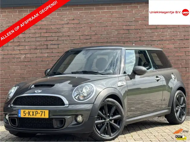 MINI Cooper S 3-Deurs 1.6 | NL-AUTO! | NAVI! | CRUISE!