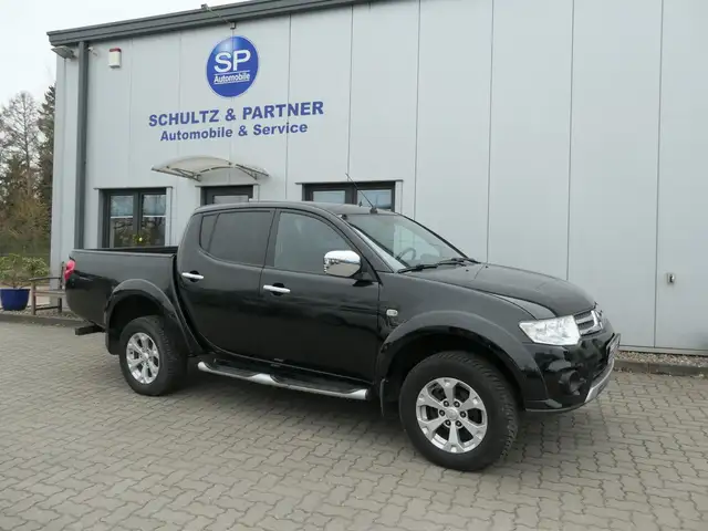 Mitsubishi L200 // Autom., AHK, Doppelkabine, Sitzh.,