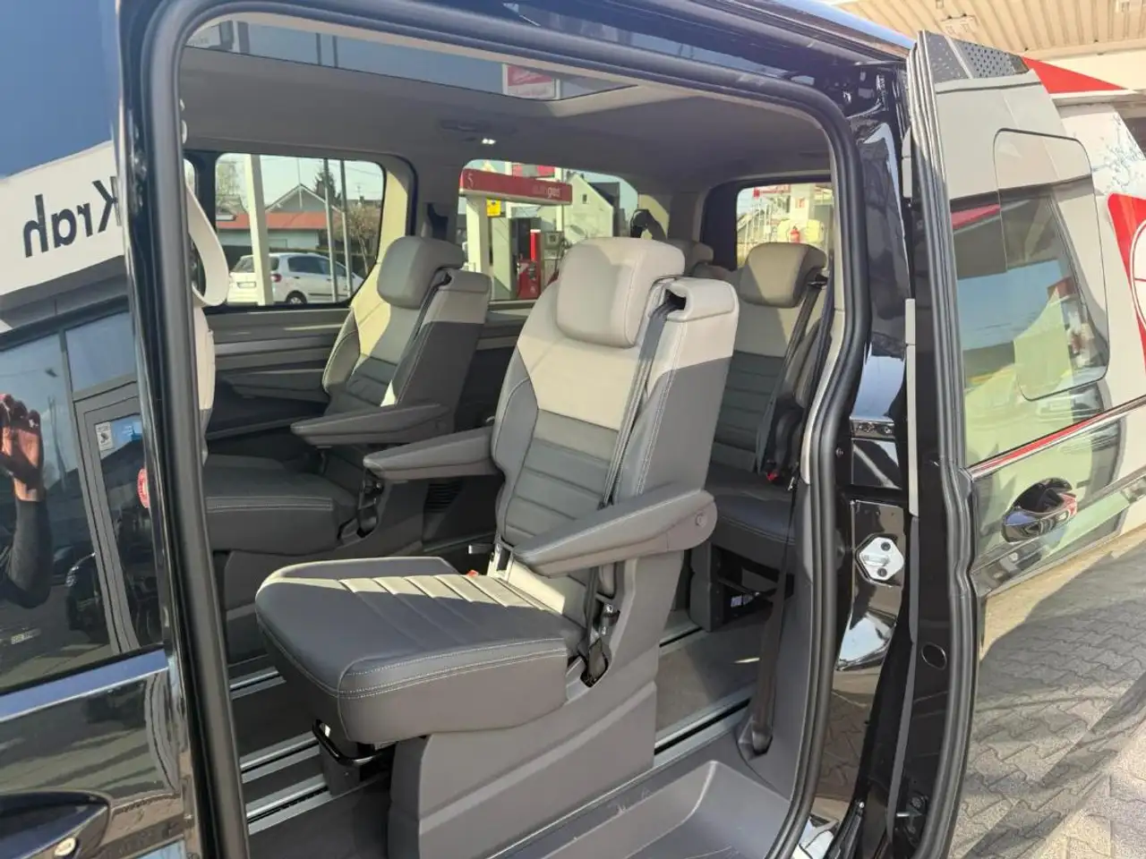 Volkswagen T7 Multivan 2026 — фото 11