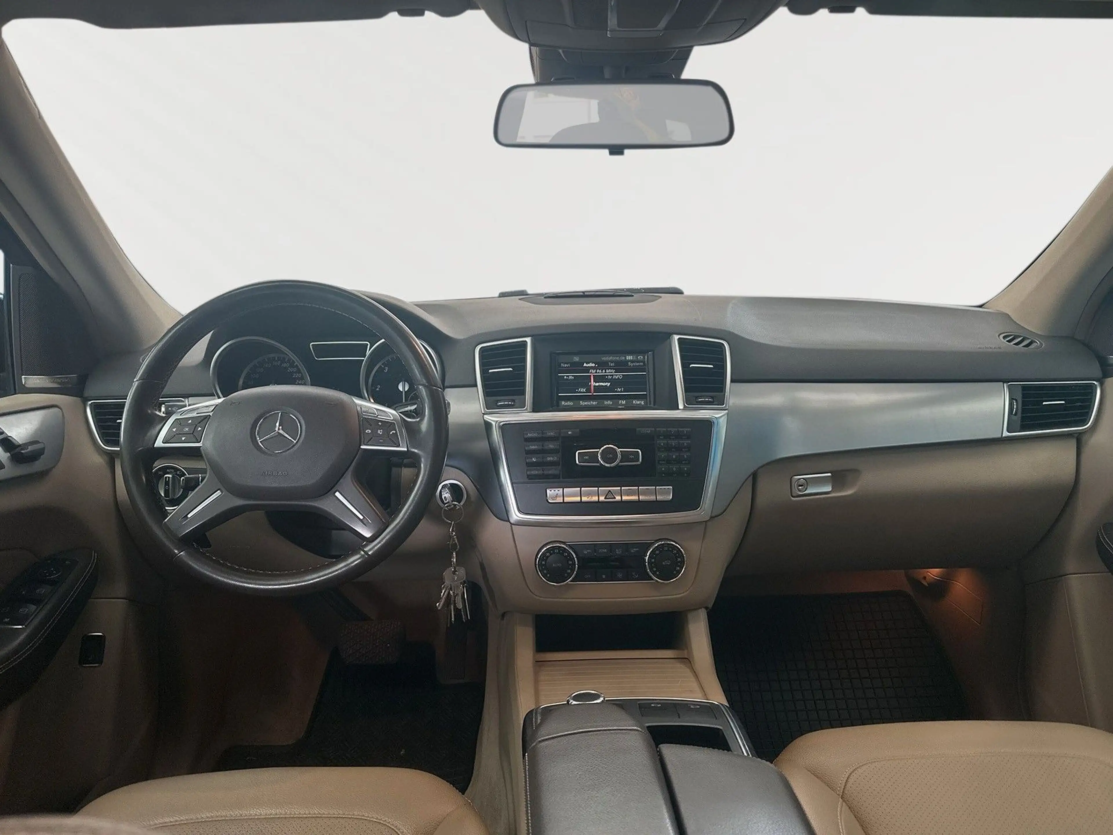 Mercedes-Benz ML 350 /Autom./ AHK/ Navi/Leder/PDC/AMG-Lin. — photo 8