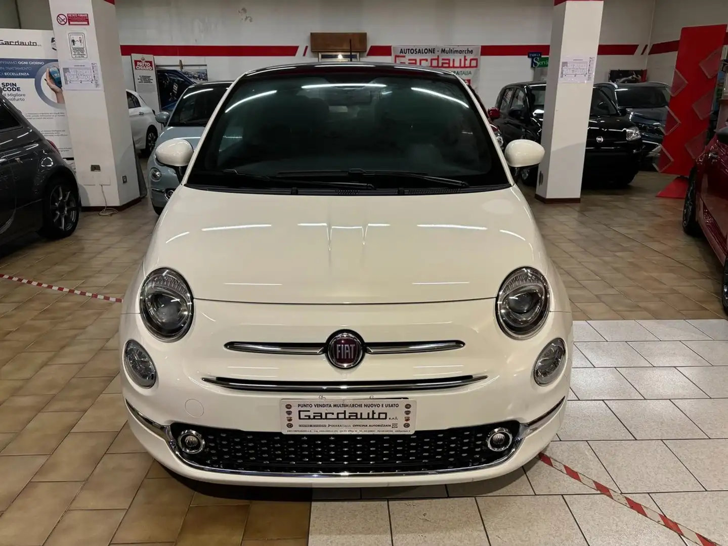 Fiat 500 1.0 hybrid Dolcevita 70cv MY24 Wit - 1