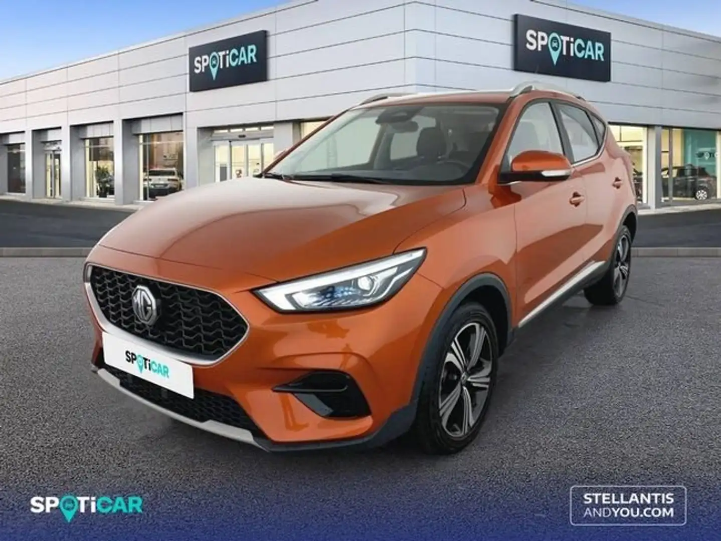 MG ZS 1.5 Comfort Naranja - 1