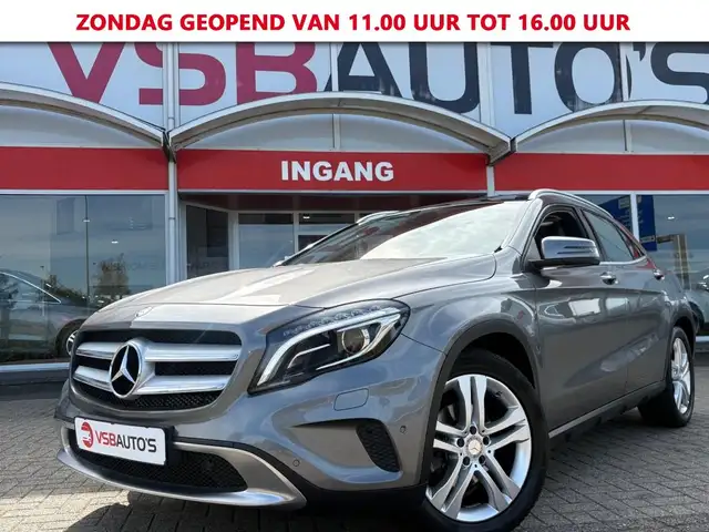 Mercedes-Benz GLA 180 GLA 180 PRESTIGE AUTOMAAT. LED PANODAK NAVI AIRCO