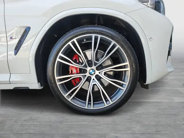 BMW X3 view 7
