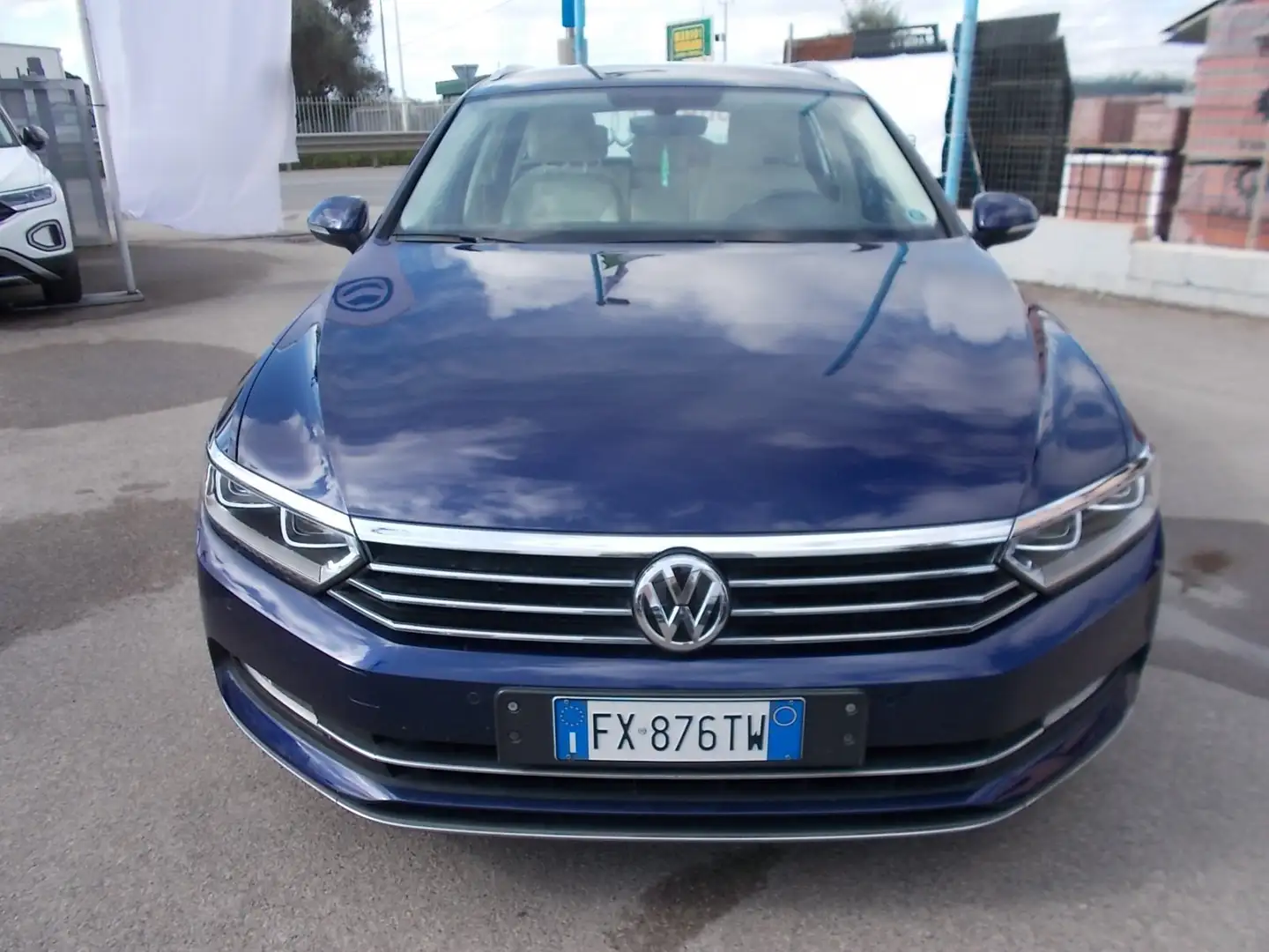 Volkswagen Passat Variant 2.0 tdi Executive 150cv dsg 7m Bleu - 2