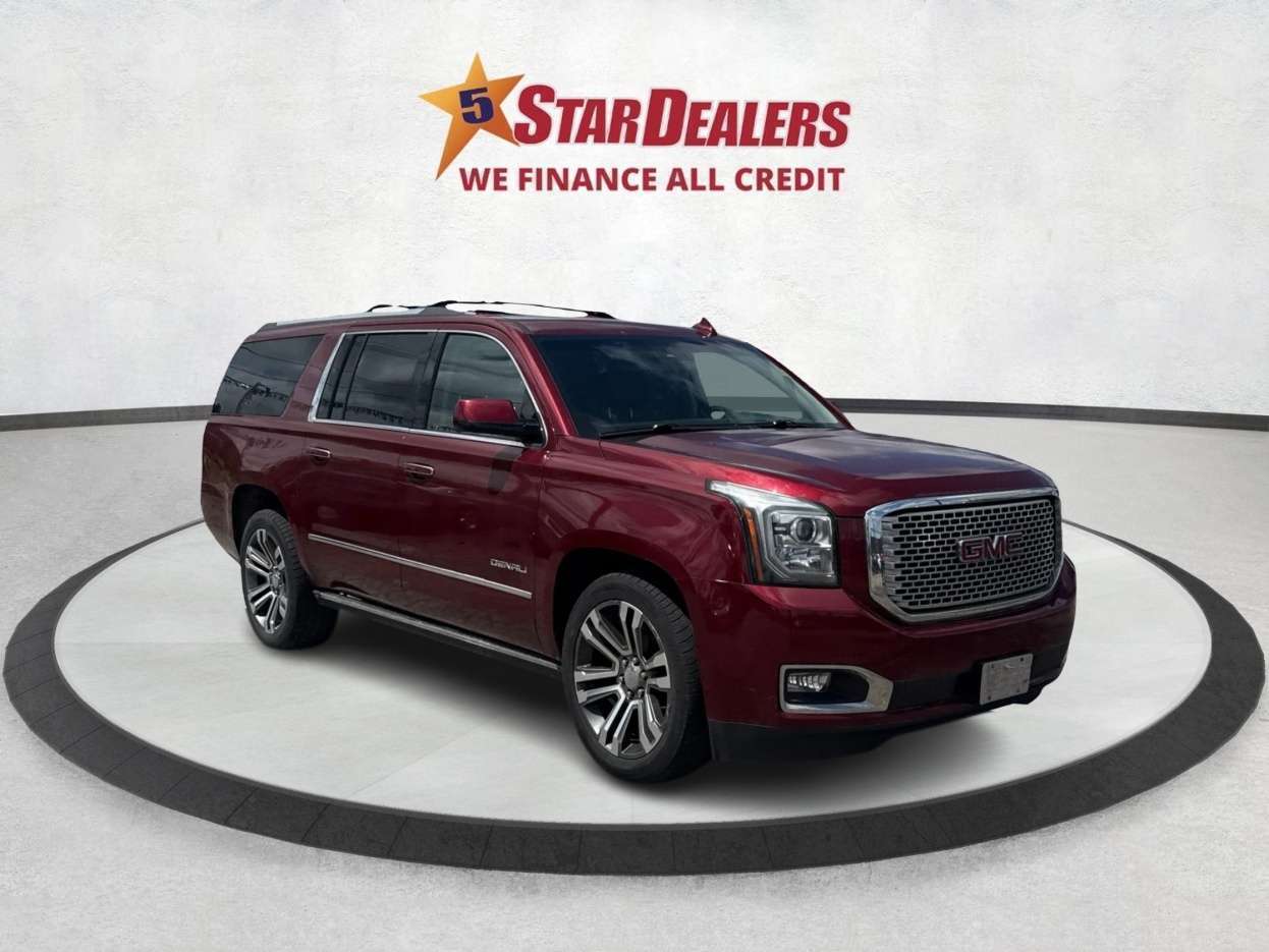 2017 GMC Yukon XL Denali 4WD   