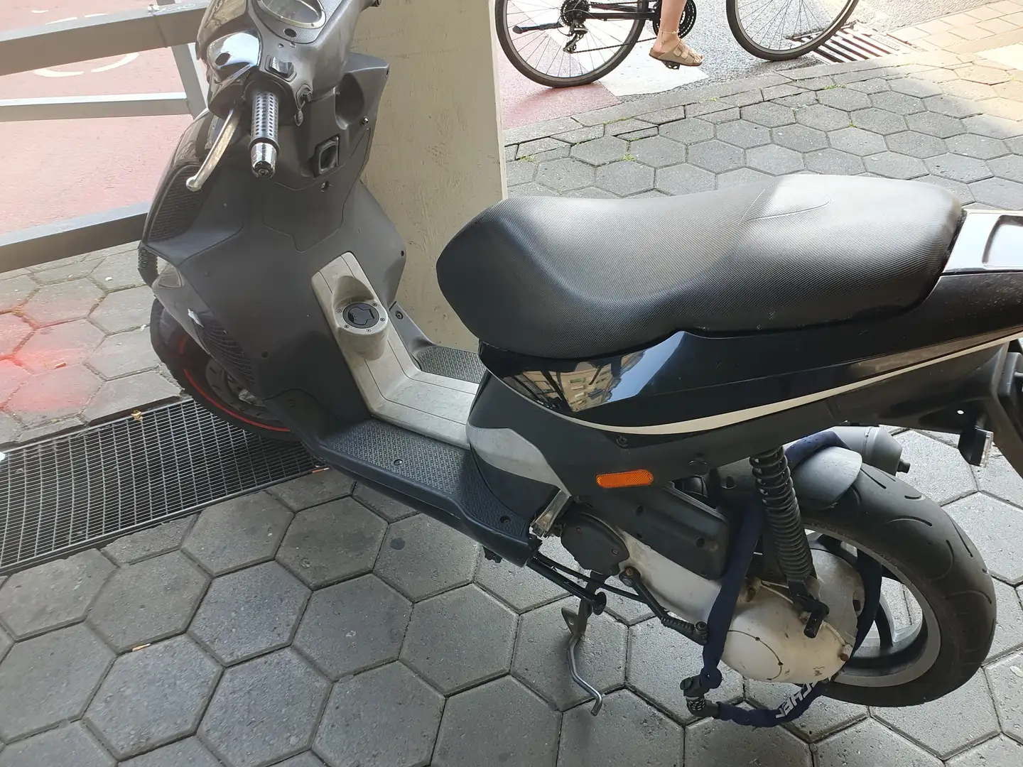 Piaggio NRG 50 Schwarz - 2