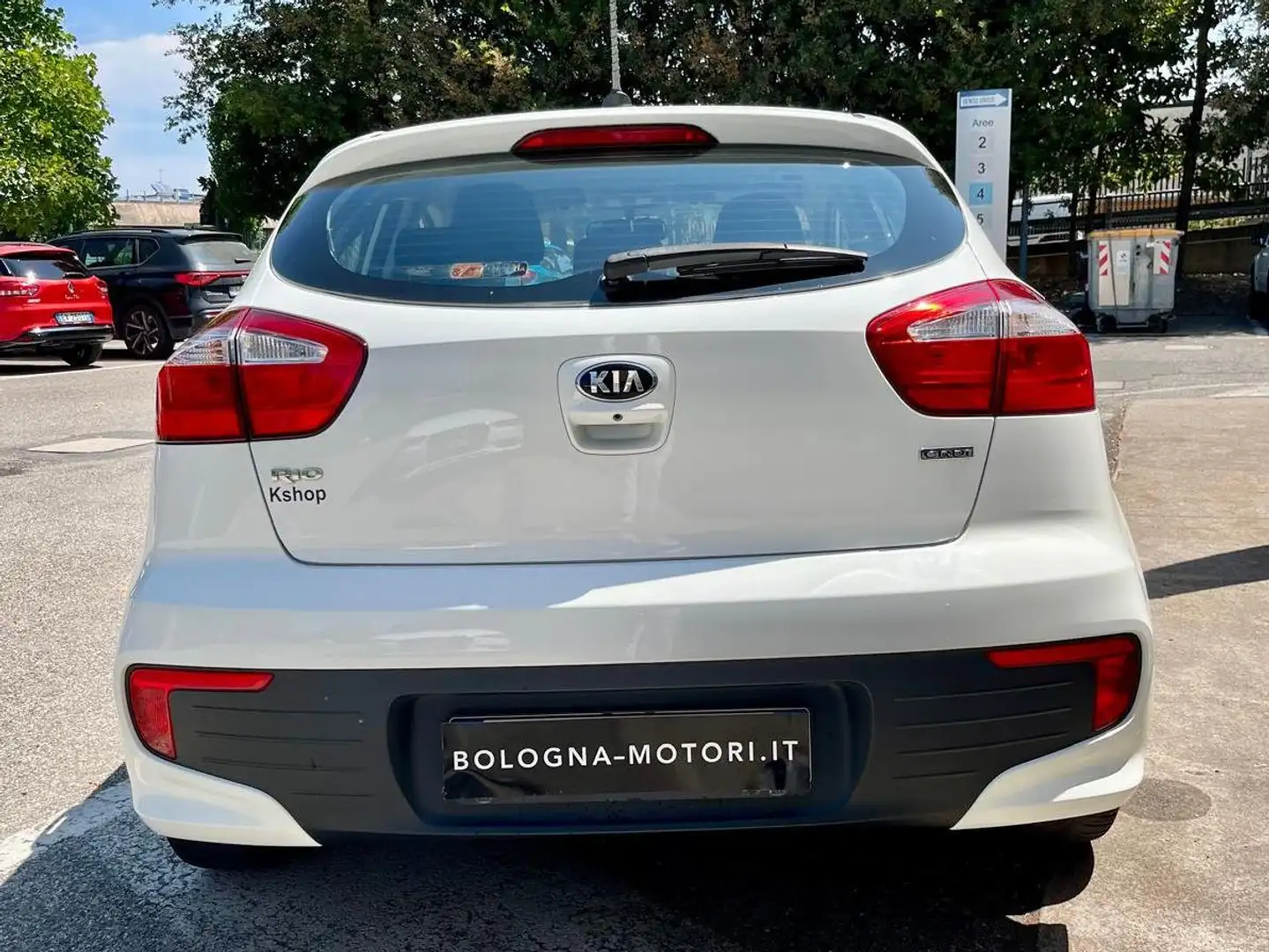 Kia Rio Blanc - 2