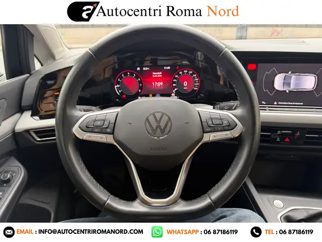 Volkswagen Golf view 6