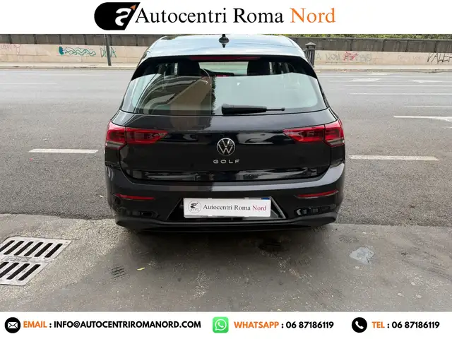 Volkswagen Golf view 4