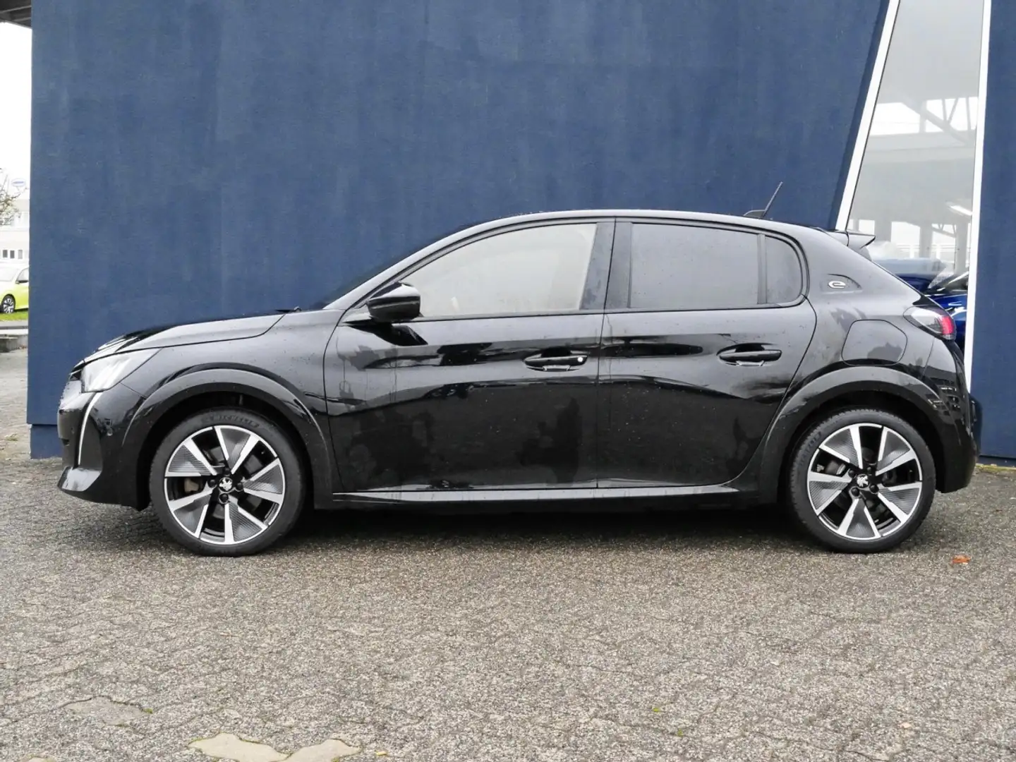 Peugeot 208 -e GT 136 ParkPilot+Sitzheizung+Kamera+Navi Klima Noir - 2