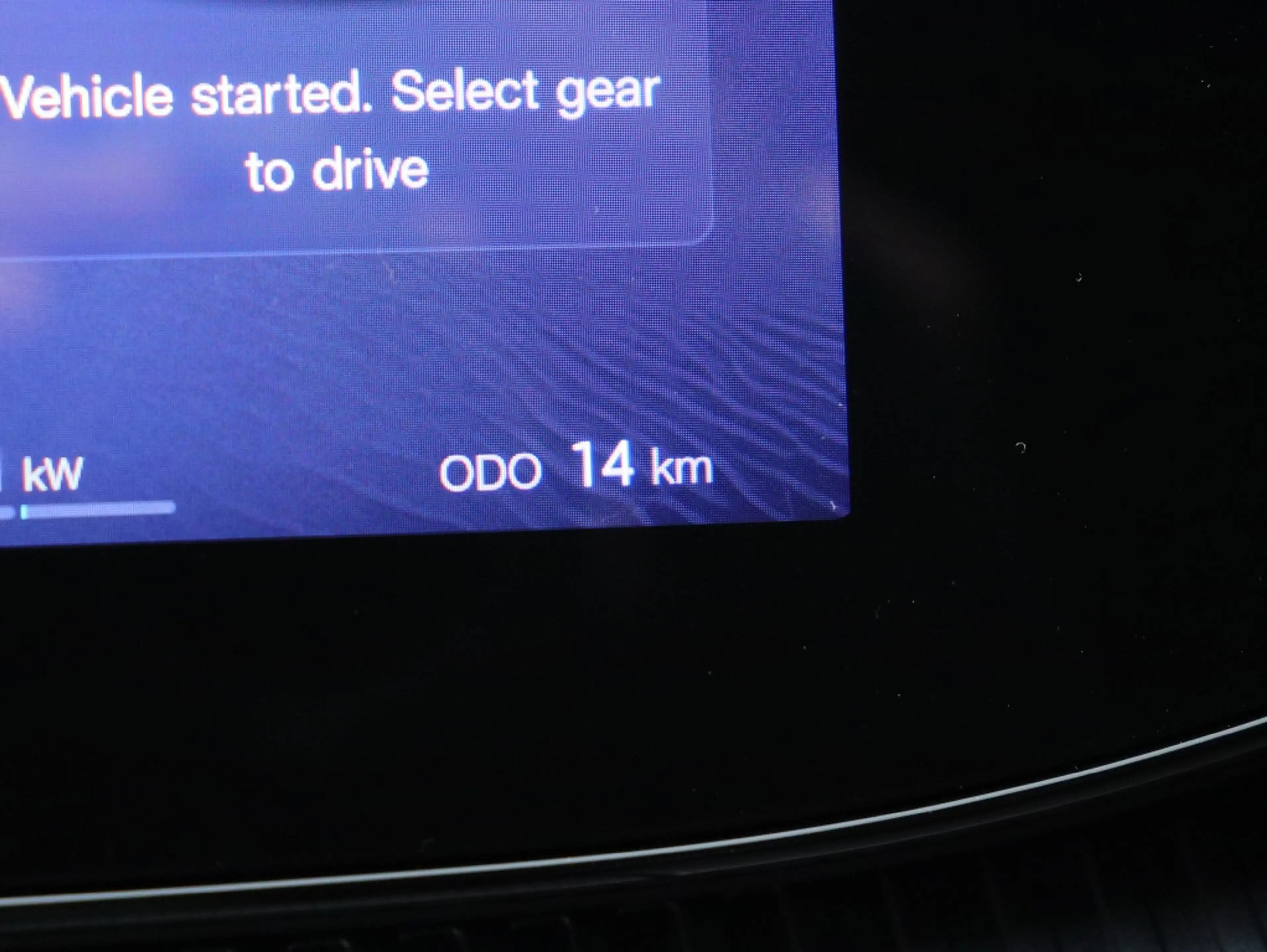 BYD Dolphin G 1.5L DM-i Boost | BYD Dealer | Plug-in | Private L — photo 4