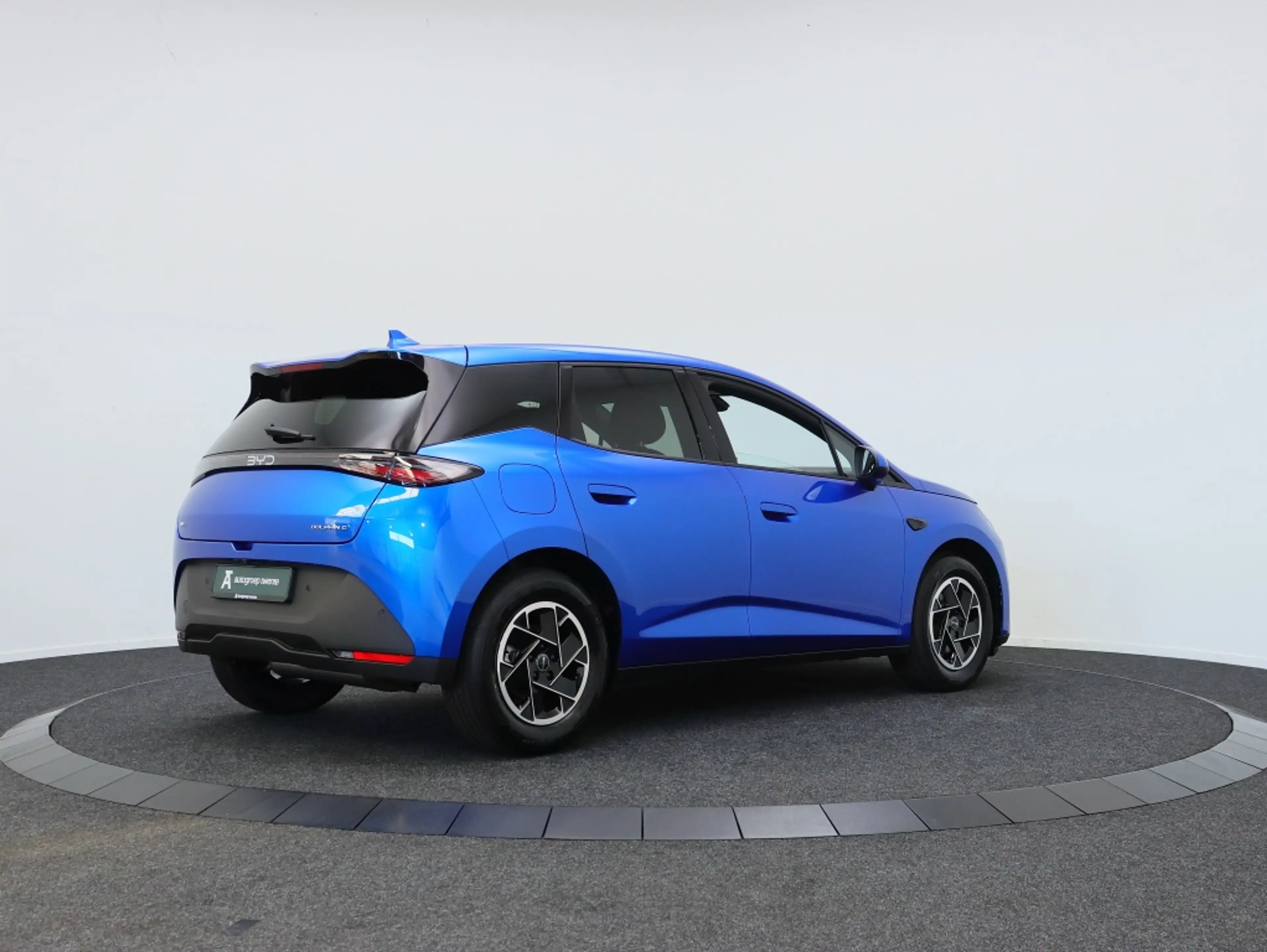 BYD Dolphin G 1.5L DM-i Boost | BYD Dealer | Plug-in | Private L — photo 2