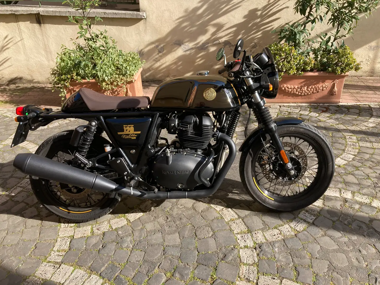 Royal Enfield Continental GT 120th Year Edition Nero - 2