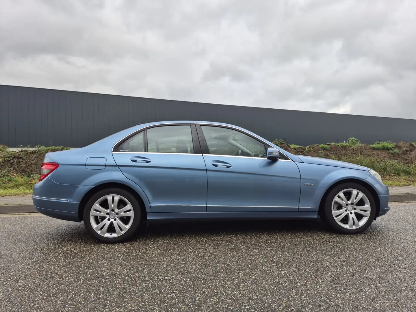 Mercedes-Benz C 180 CGI BlueEFF Business Avantgarde "Automaat" Navigat Bleu - 2