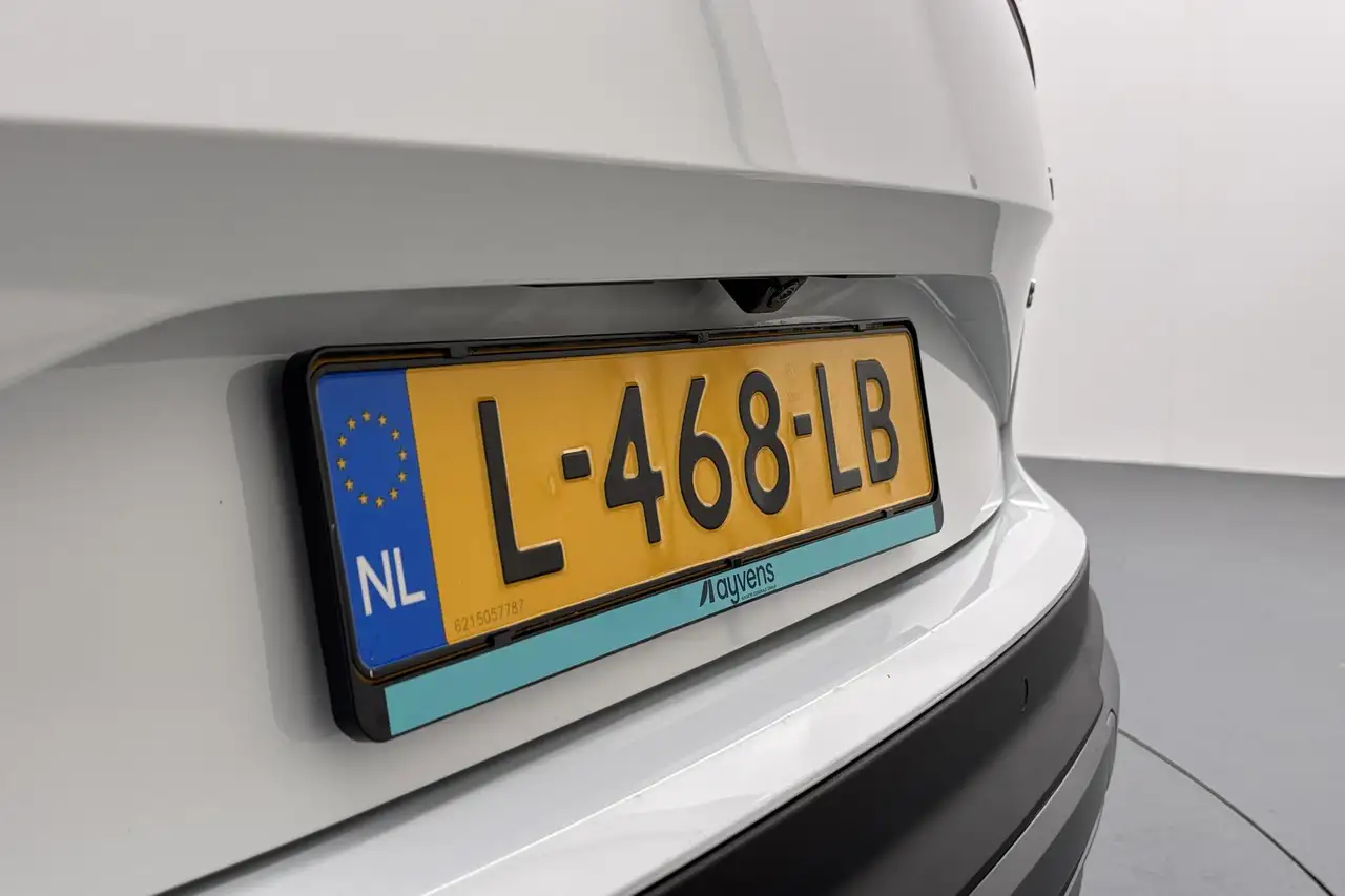 Skoda Enyaq iV 80 Volledig elektrisch en rijk aan comfort, миниатюра 15