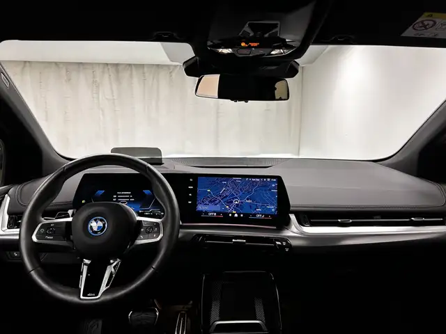 BMW 2 Series view 5