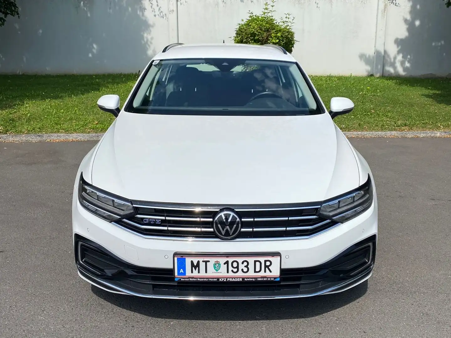 Volkswagen Passat Variant Passat Variant GTE 1,4 TSI e-Hybrid GTE DSG GTE Weiß - 2