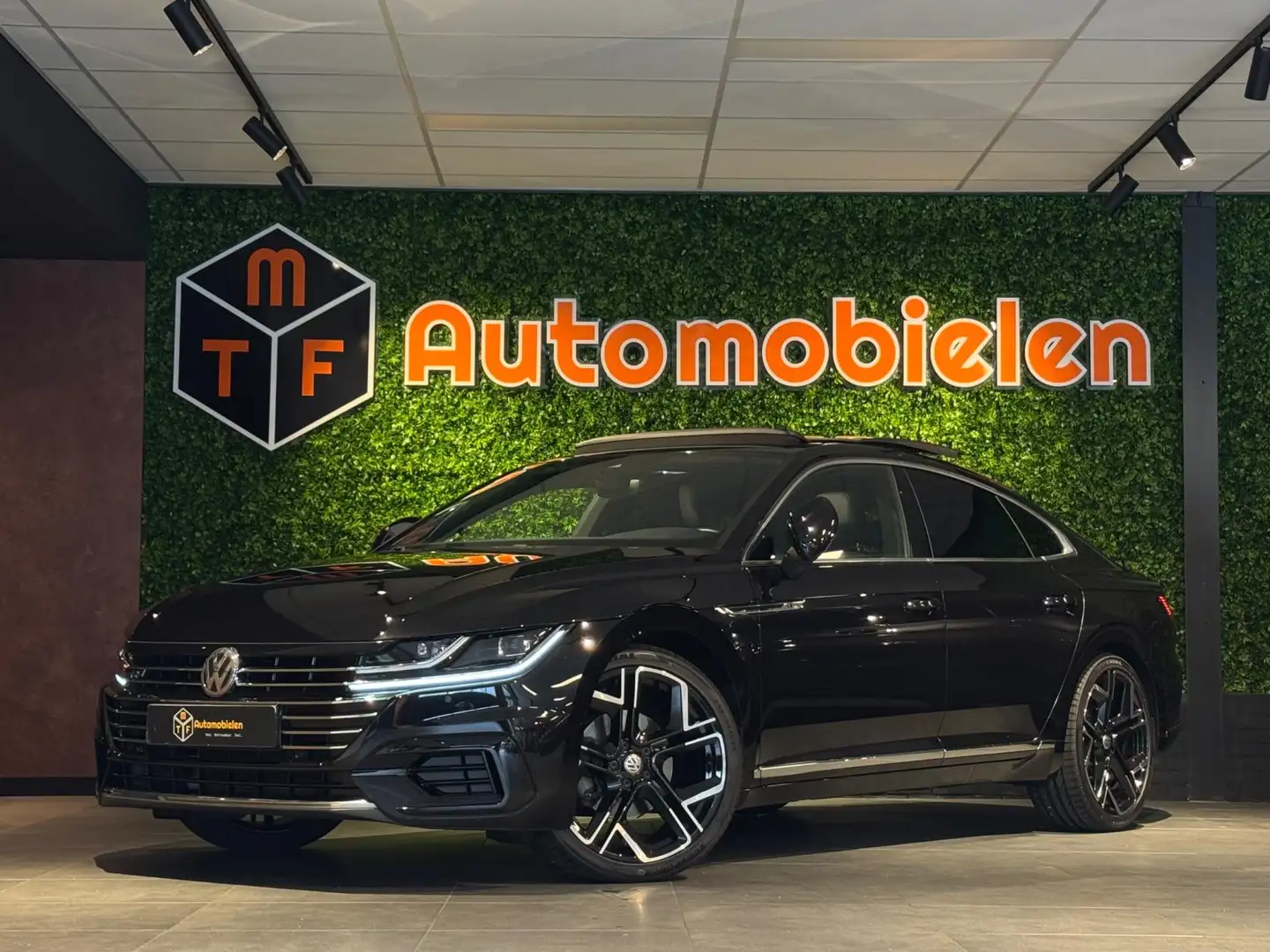 Volkswagen Arteon 2.0 TSI 3x R-LINE|PANO|VIRTUAL|SFEERV.|MASSAGE - 1