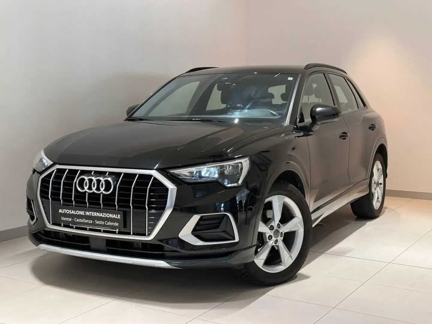 Audi Q3 35 2.0 tdi Business Advanced Noir - 1