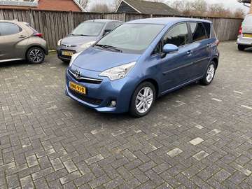 1.3 VVT-i Dynamic AUTOMAAT  CLIMA  CRUISE CONTROL