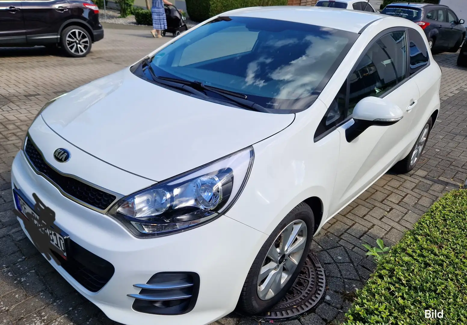 Kia Rio 1.2 Dream Team Edition Weiß - 2