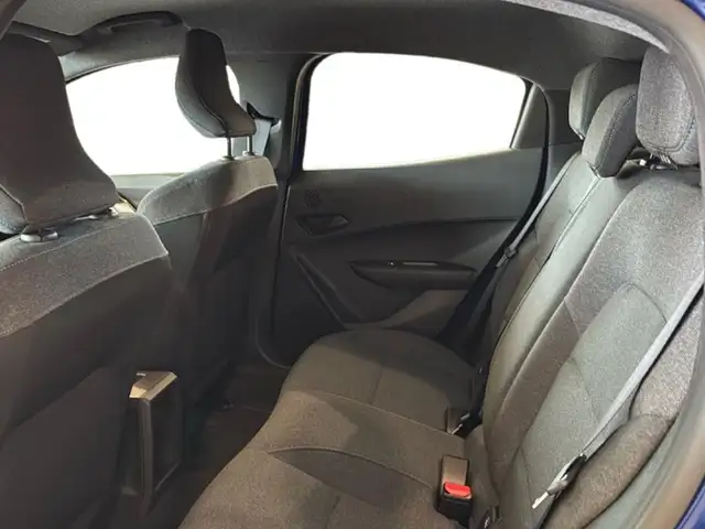 Renault Clio view 15