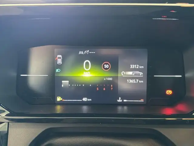 Renault Clio view 9