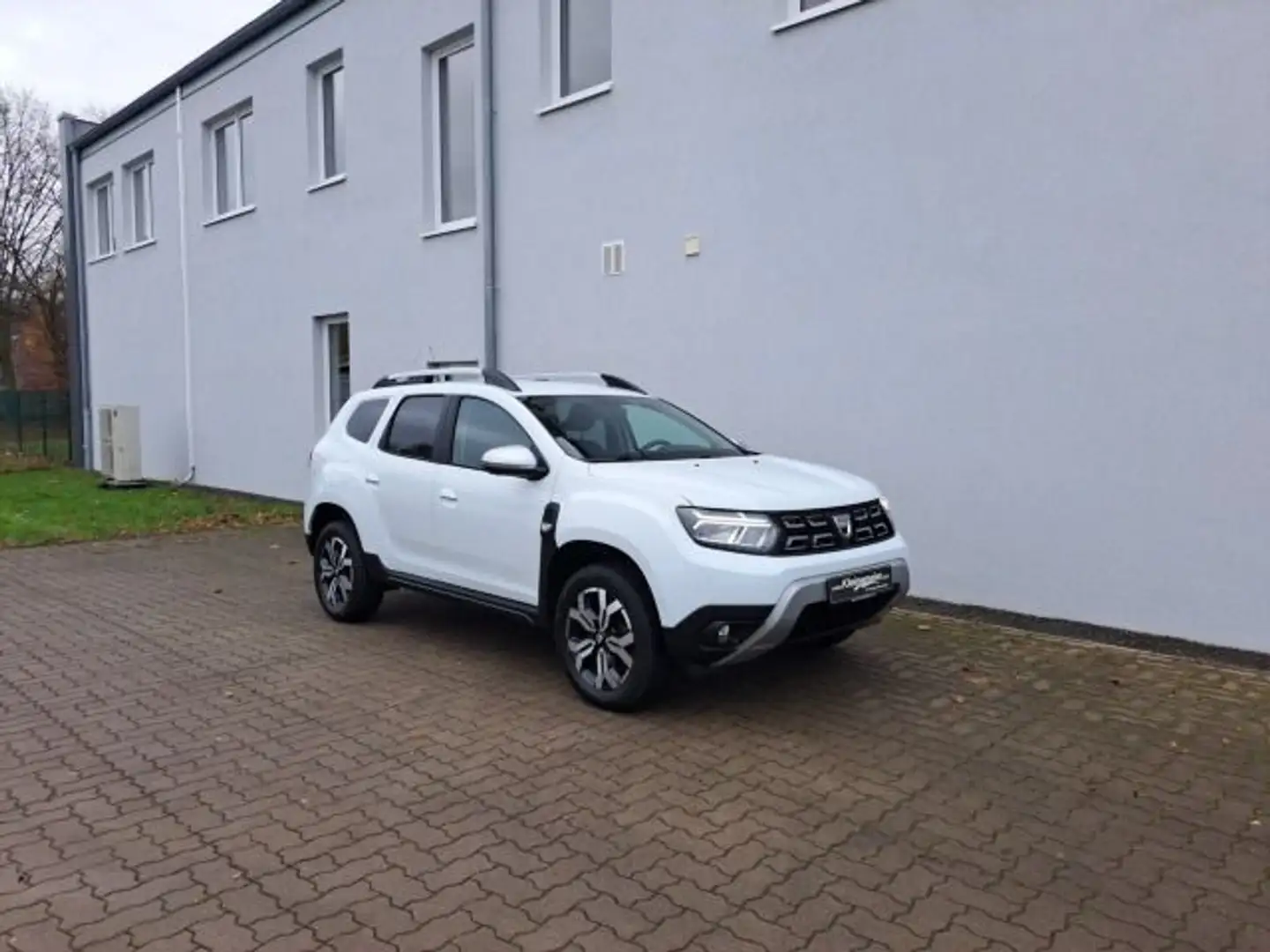 Dacia Duster II 1.3 TCe 150 Prestige 2WD*AHK*Automatik Weiß - 2