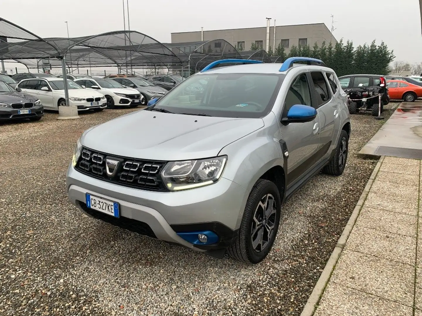 Dacia Duster 1.0 TCe 100 CV ECO-G 4x2 15th Anniversary Argento - 1