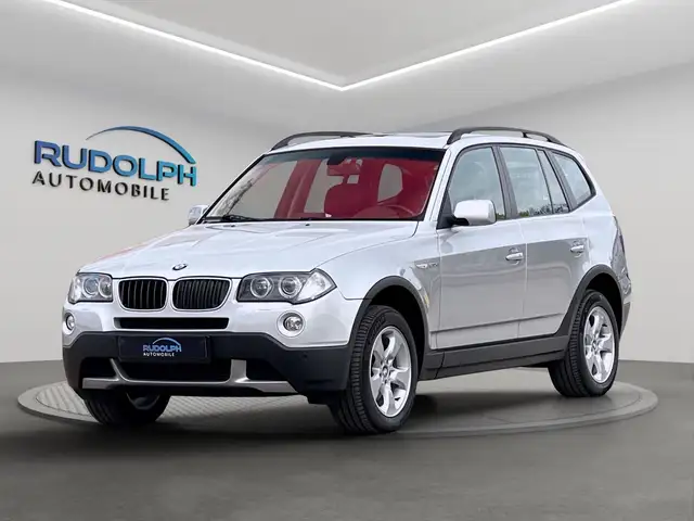 BMW X3 2.0d xDrive 4x4 AHK LEDER PANORAMA TÜV 2. Hd.