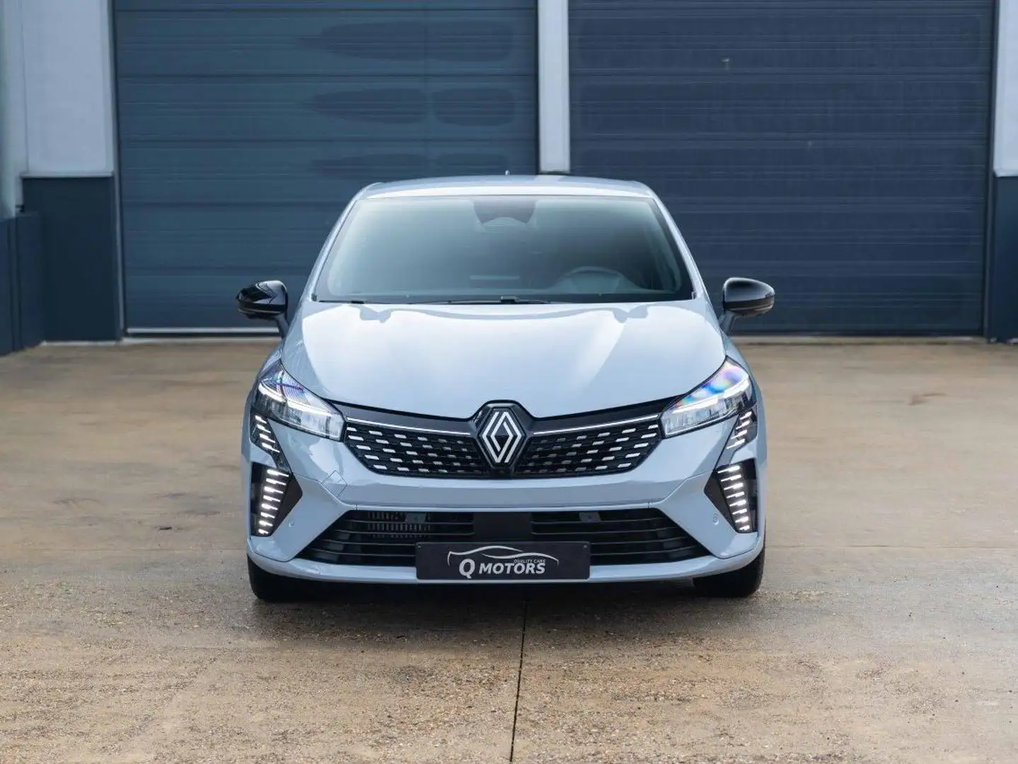 Renault Clio TCe 90 TECHNO-KEYL-LED-360-CARPLAY-AMBIENT Grijs - 2