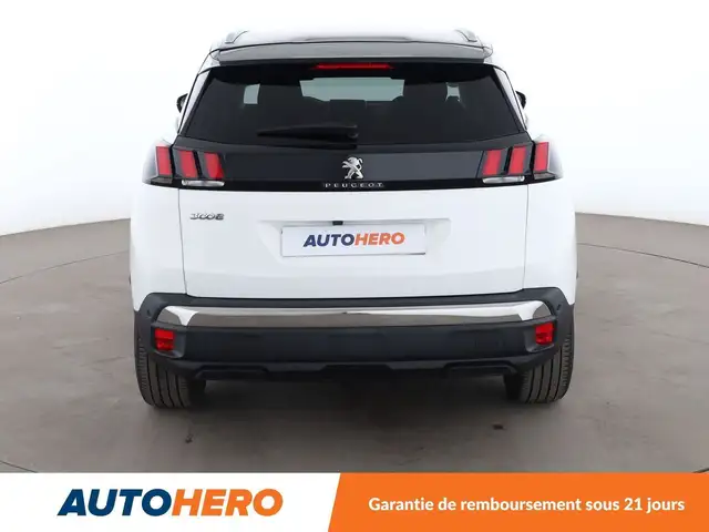 Peugeot 3008 view 5